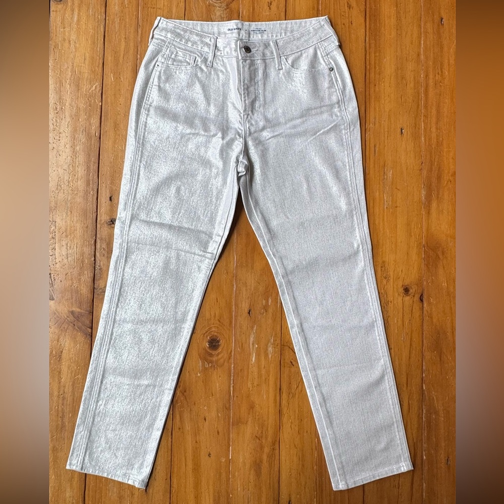 Old Navy Silver Hugh rise Vintage Slim Leg Women's Jeans Size 6
